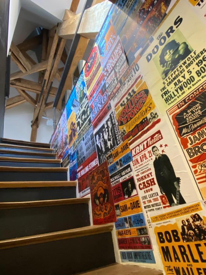 Loft Dans Le Clocher Face Au Chateau Bonnelles Eksteriør billede